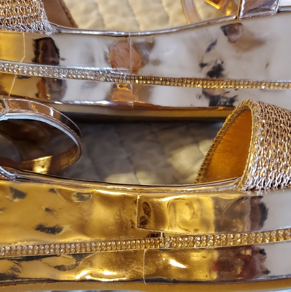 Platform sandals - Picture 5 of 5